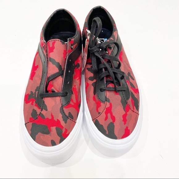 Vans Ultracush Racing Red Camo Sneaker - Picture 4 of 8